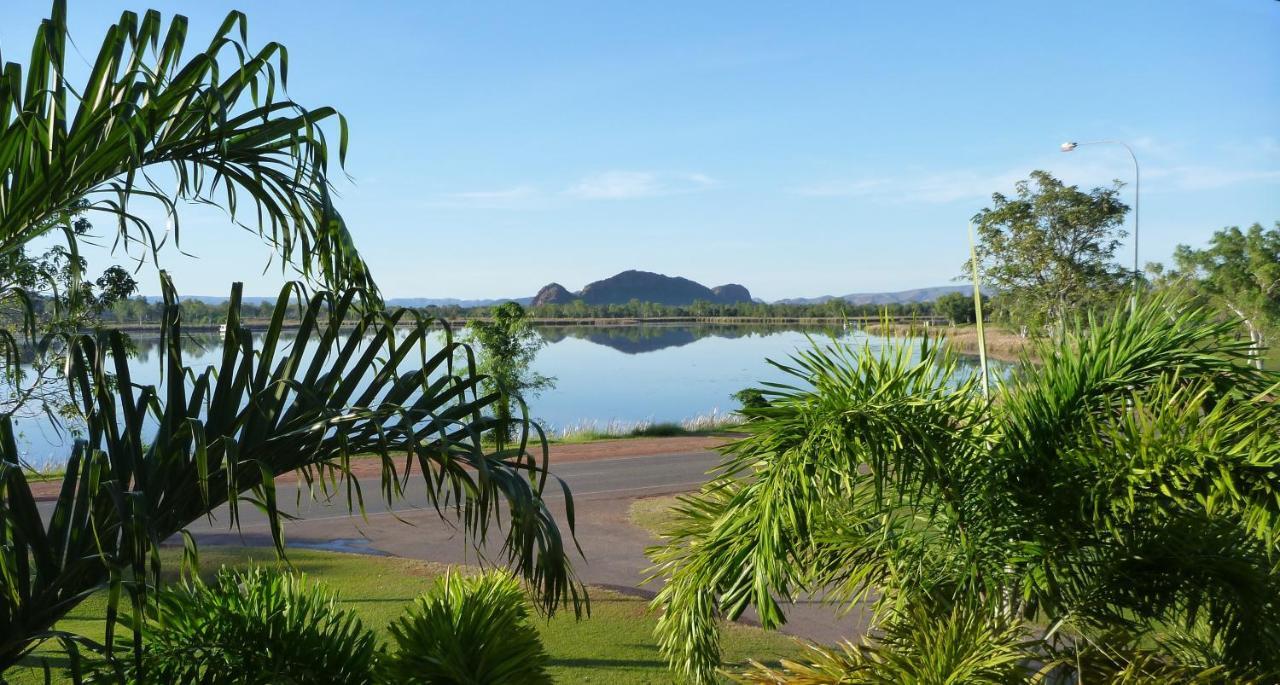 Lakeview Apartments Kununurra Ngoại thất bức ảnh
